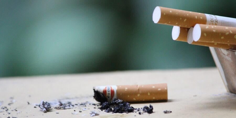 legge contro il fumo