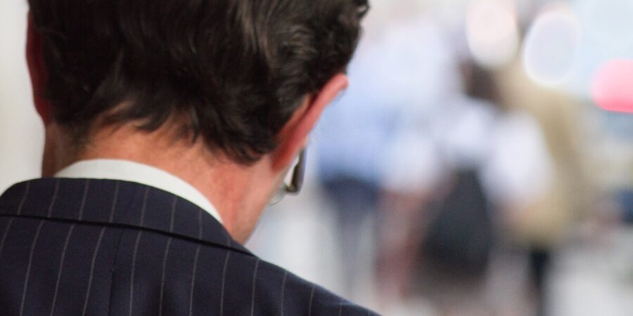 denunciare avvocato scorretto